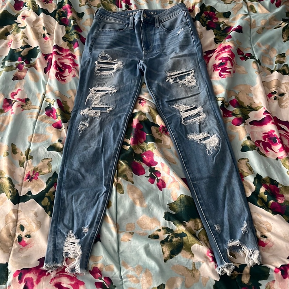 Size 6 American Eagle Super High Rise Jegging